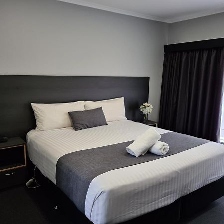 Beachway Motel Ulverstone Exterior foto