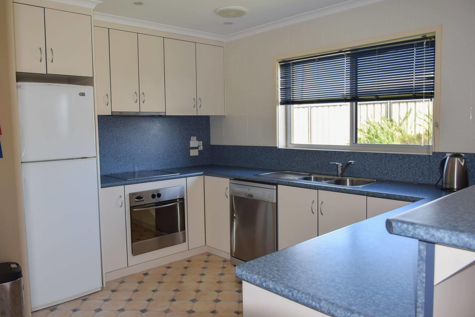 Beachway Motel Ulverstone Exterior foto